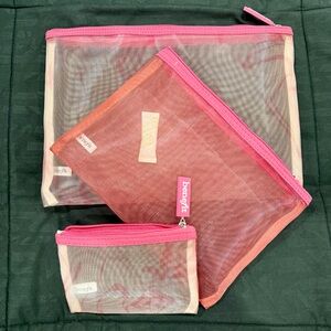 Benefit Mesh Cosmetic/Travel Bag Trio - Pink